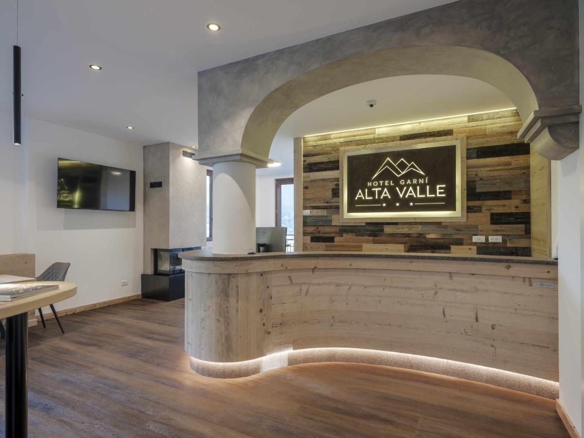 Hotel Garni Alta Valle Vione Exteriör bild