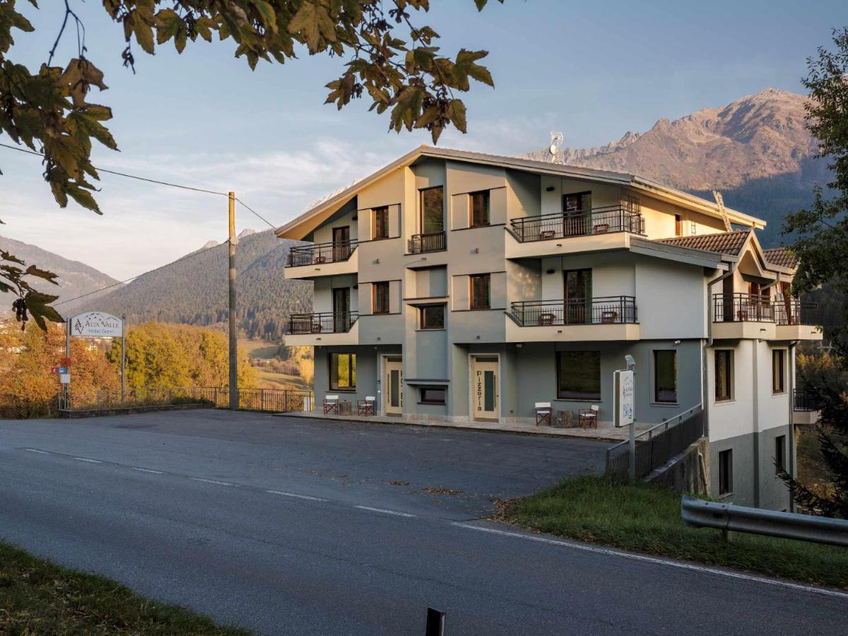 Hotel Garni Alta Valle Vione Exteriör bild