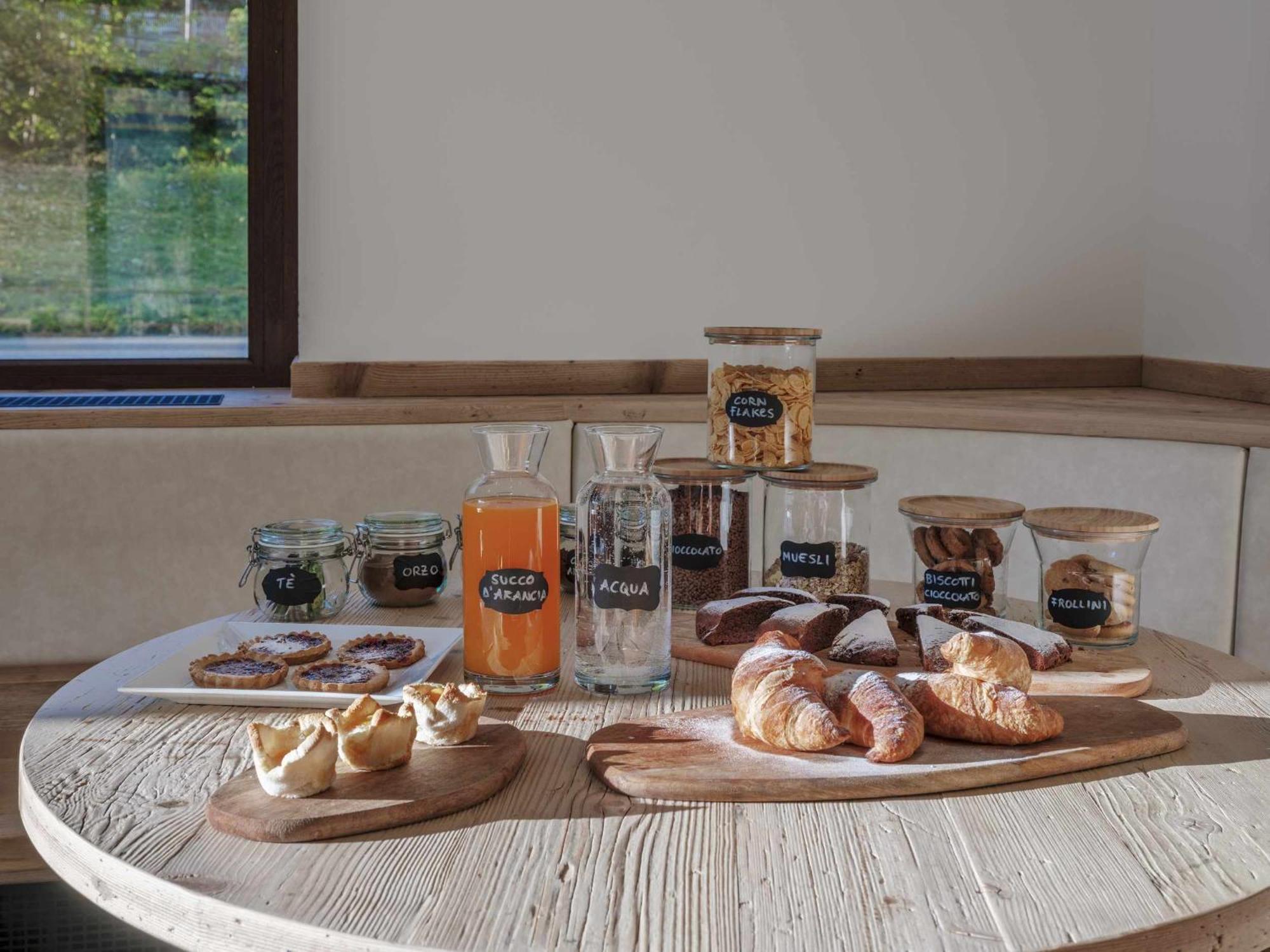 Hotel Garni Alta Valle Vione Rum bild